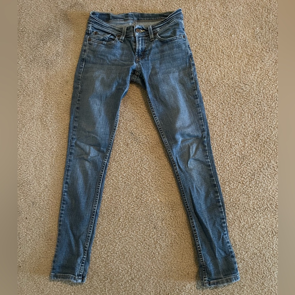 Levi’s jeans Straight Leg Skinny size 2/3 juniors